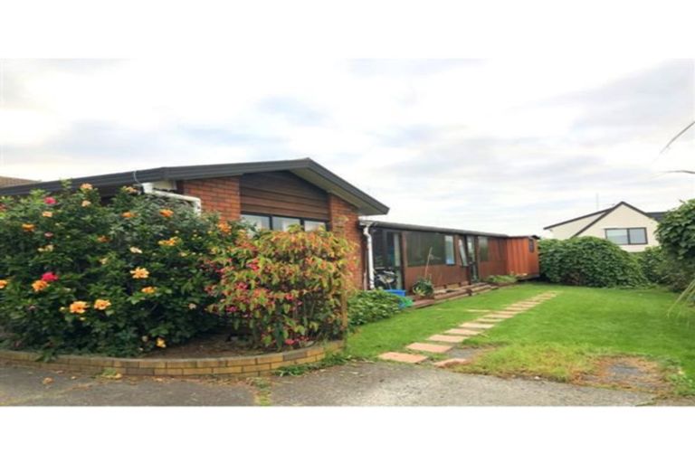 Photo of property in 131 Whitford Road, Somerville, Auckland, 2014