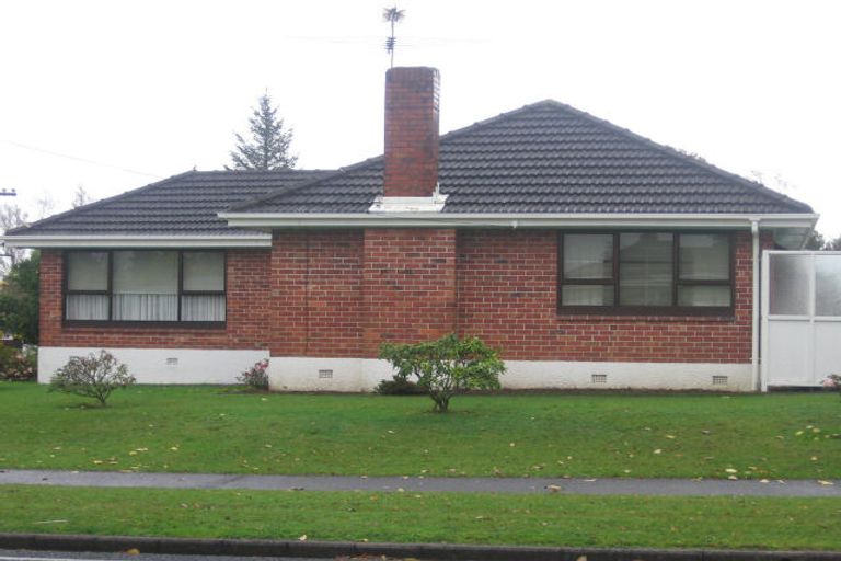Photo of property in 56 Pembroke Street, Papatoetoe, Auckland, 2025