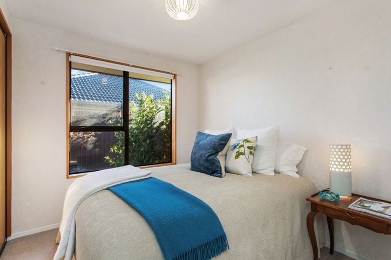 Photo of property in 107 Racecourse Road, Sockburn, Christchurch, 8042