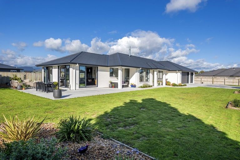 Photo of property in 13 Kilsby Place, Levin, 5510