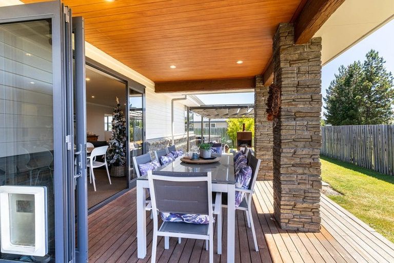 Photo of property in 27 Rhoboro Road, Twizel, 7901