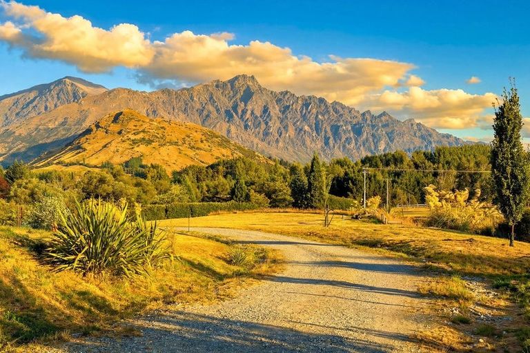 Photo of property in 16 Station Rise, Dalefield, 9371