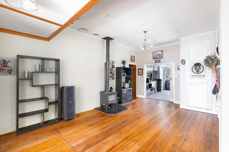 Photo of property in 150 Ackworth Road, Lepperton, New Plymouth, 4373