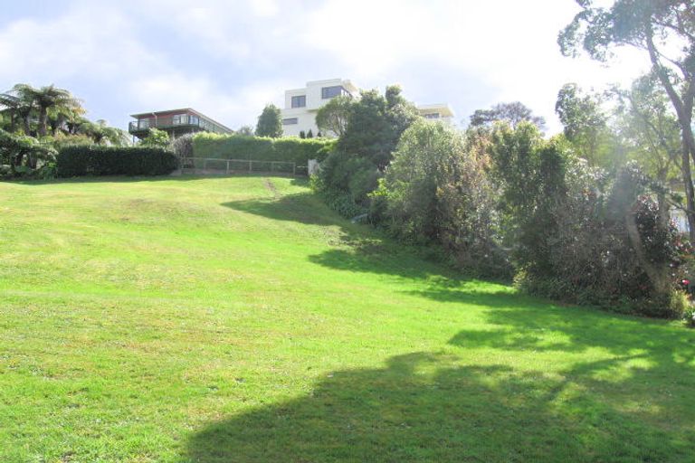 Photo of property in 117 Waireka Place, Whangamata, 3620