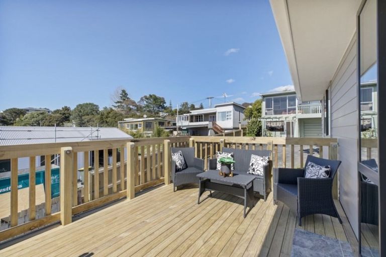 Photo of property in 13 Waiora Road, Stanmore Bay, Whangaparaoa, 0932