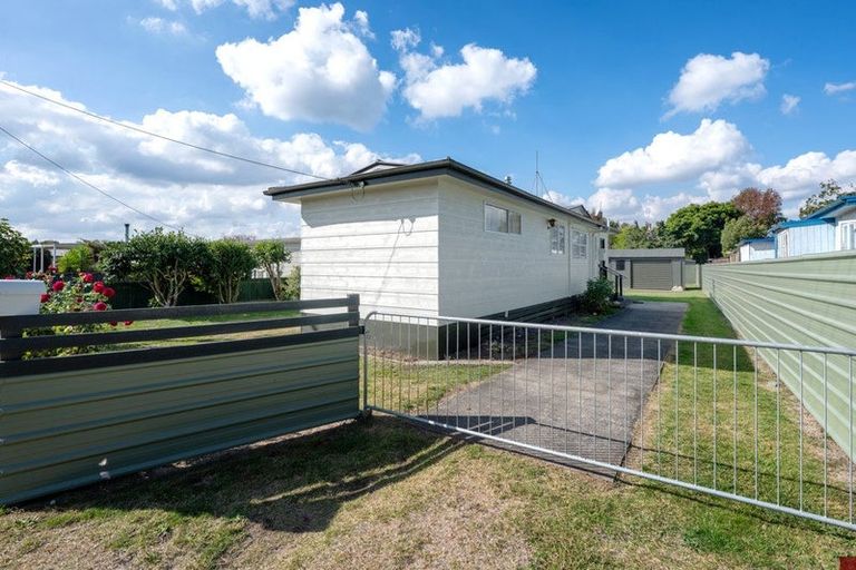 Photo of property in 8 Rata Street, Wairakei, Taupo, 3332