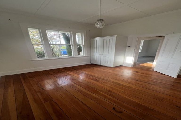 Photo of property in 39 Richmond Street, Petone, Lower Hutt, 5012