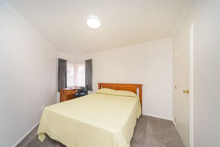Photo of property in 21 Parnell Heights Drive, Kelvin Grove, Palmerston North, 4414