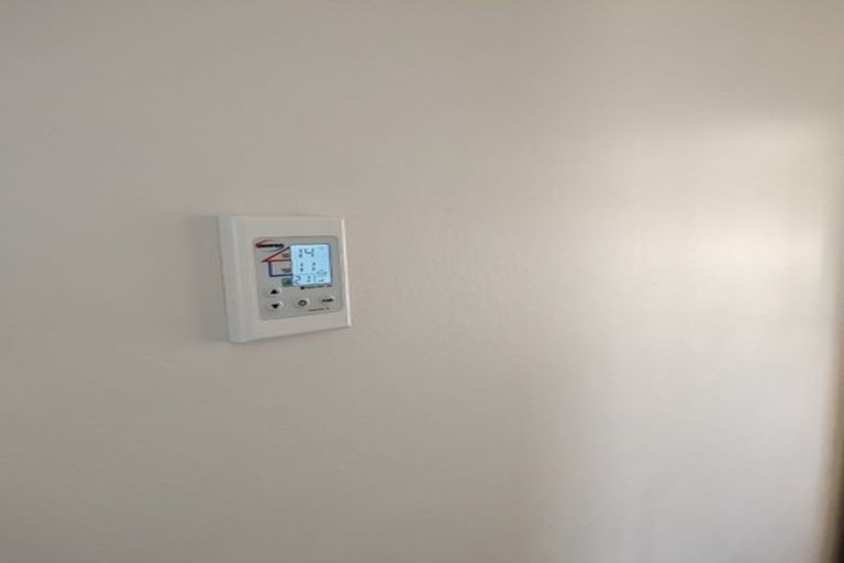 Photo of property in 33 Cherry Road, Bucklands Beach, Auckland, 2014