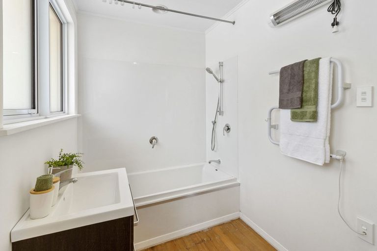 Photo of property in 69 Norrie Street, Bader, Hamilton, 3206