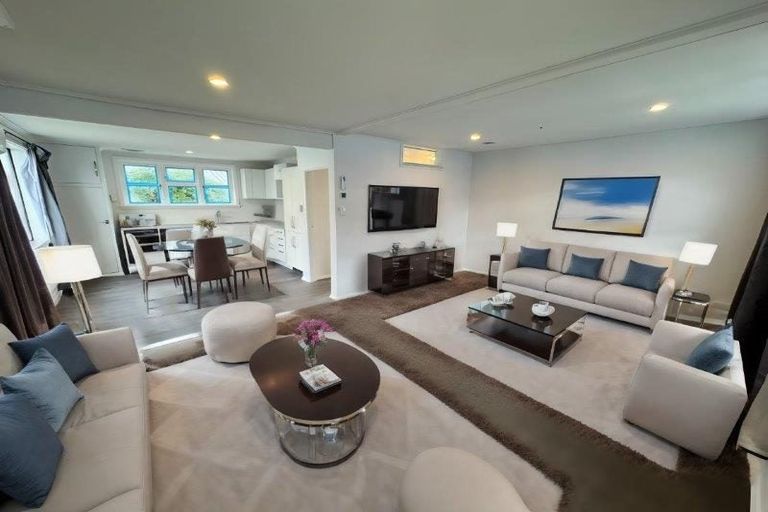 Photo of property in 42 Auburn Avenue, Upper Riccarton, Christchurch, 8041