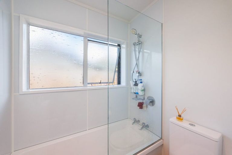 Photo of property in 12d Colombo Street, Hokowhitu, Palmerston North, 4410