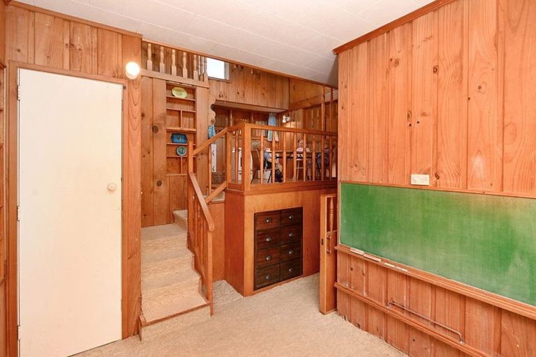 Photo of property in 19 Beverley Crescent, Hillcrest, Hamilton, 3216