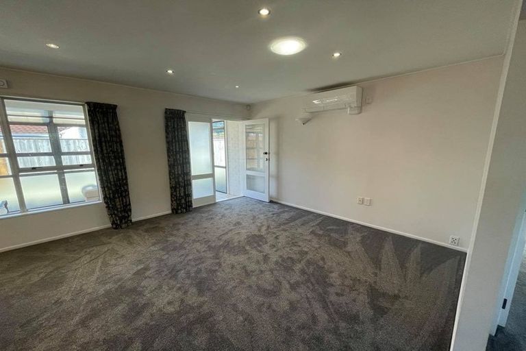 Photo of property in 79 Pasadena Crescent, Totara Park, Upper Hutt, 5018