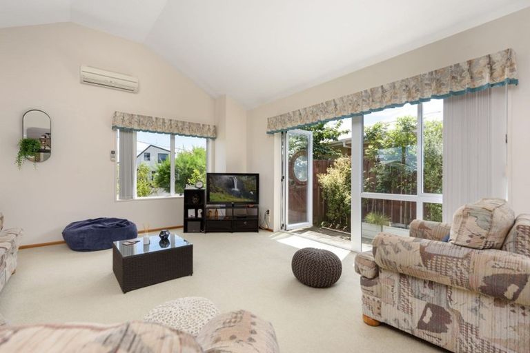 Photo of property in 39 Western Road, Bellevue, Tauranga, 3110