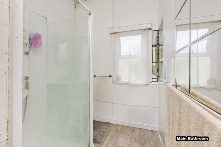 Photo of property in 4 The Glade North, Pukekohe, 2120