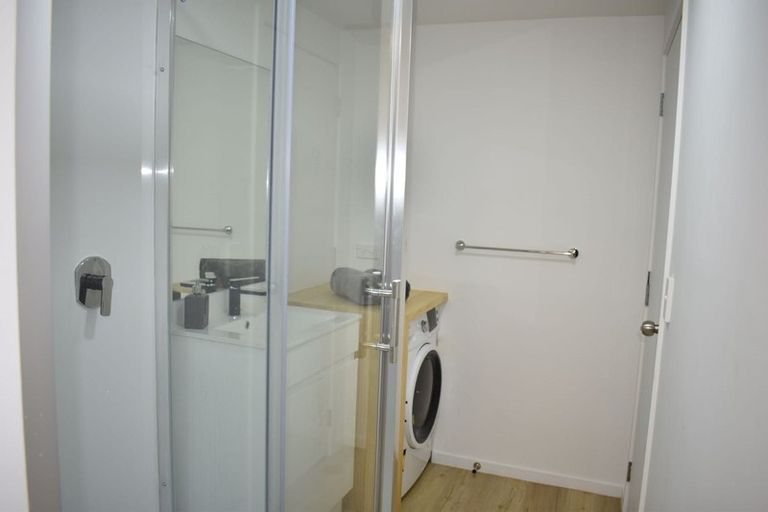 Photo of property in 14/32 Akaroa Drive, Maupuia, Wellington, 6022