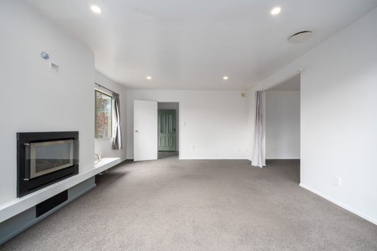 Photo of property in 3 Morpeth Street, Johnsonville, Wellington, 6037