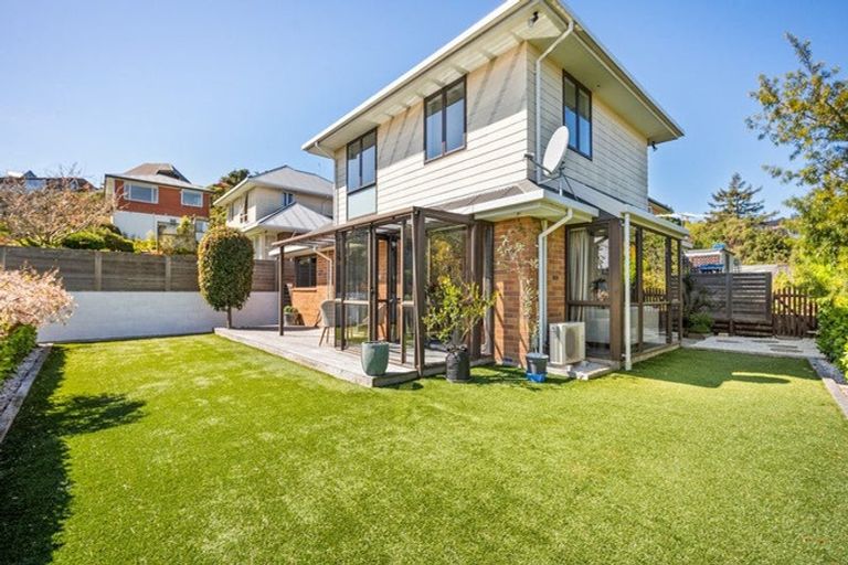 Photo of property in 5 Kiteroa Place, Cashmere, Christchurch, 8022