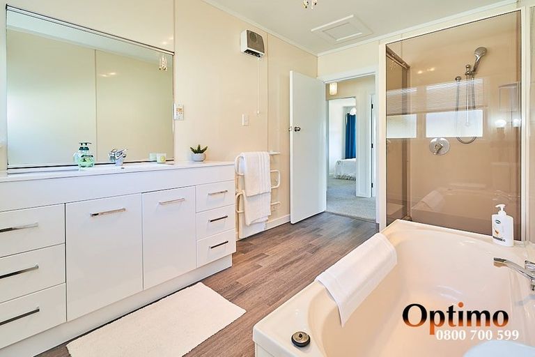 Photo of property in 54 Read Street, Levin, 5510