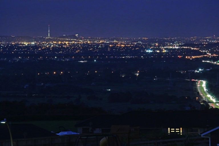 Photo of property in 6b Jayar Heights, Bombay, 2675