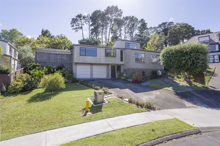Photo of property in 18 Janome Place, Bucklands Beach, Auckland, 2014
