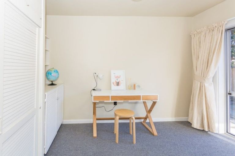 Photo of property in 28 Stanbury Avenue, Somerfield, Christchurch, 8024