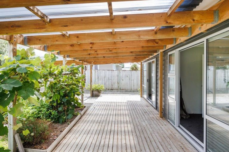 Photo of property in 15 Millbrook Place, Ashhurst, 4810