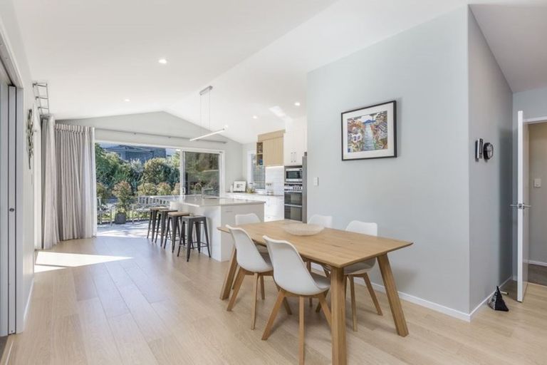 Photo of property in 16 Trevally Place, Snells Beach, 0920