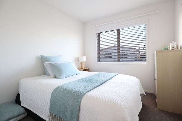 Photo of property in 11 Kamahi Crescent, Papamoa Beach, Papamoa, 3118
