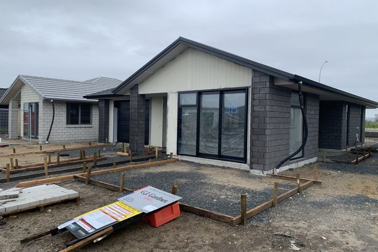 Photo of property in 38 Empire Crescent, Papamoa, 3118