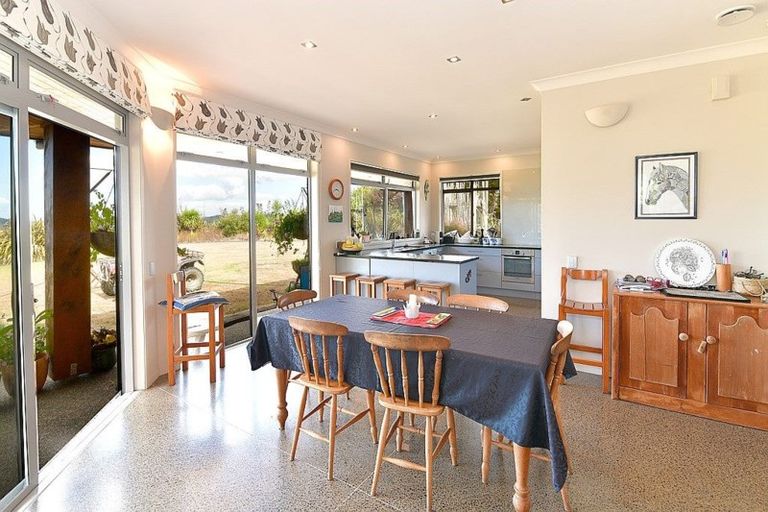 Photo of property in 210i Monowai Road, Wainui, Silverdale, 0994