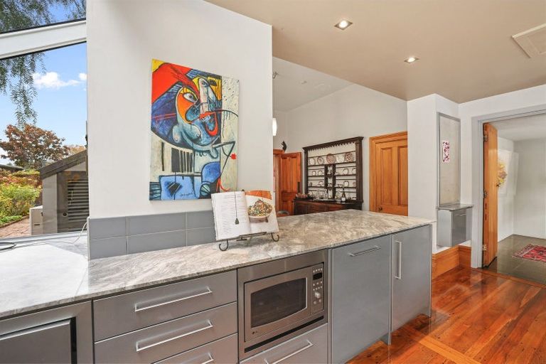 Photo of property in 335 Church Street, West End, Timaru, 7910