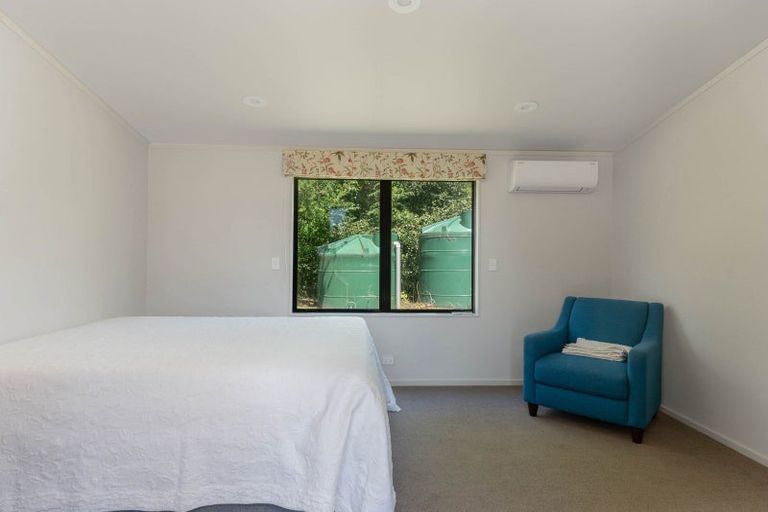 Photo of property in 71 Gillespie Place, Acacia Bay, Taupo, 3385