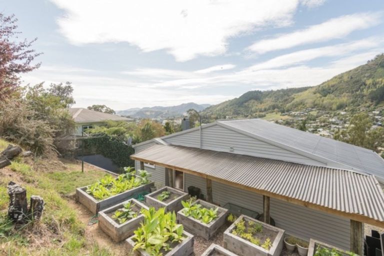 Photo of property in 20 Thompson Terrace, Toi Toi, Nelson, 7010