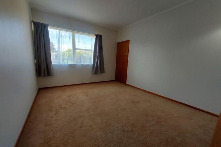 Photo of property in 244 Birkdale Road, Birkdale, Auckland, 0626