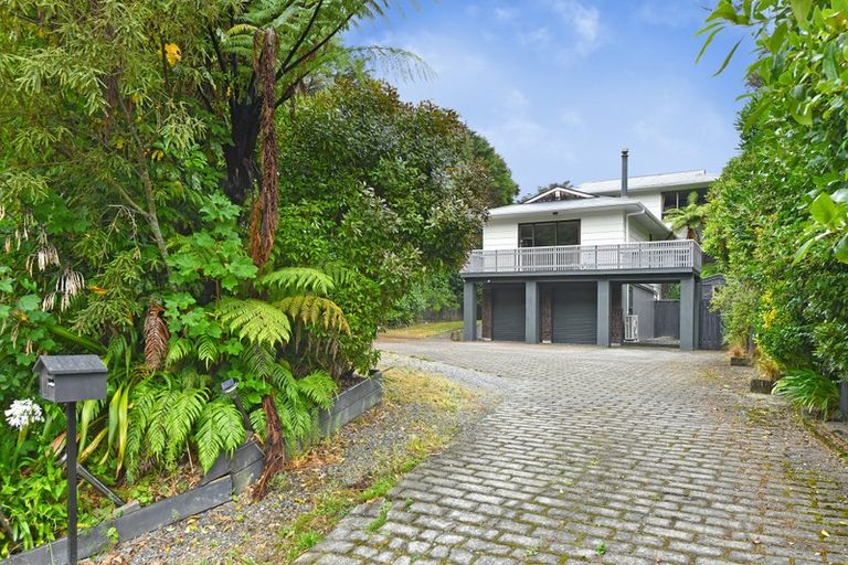 Photo of property in 11 Avian Crescent, Blue Mountains, Upper Hutt, 5371
