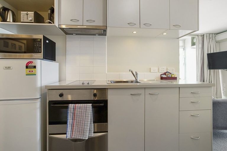 Photo of property in Proximity Apartments, 1109/17 Osterley Way, Manukau, Auckland, 2104