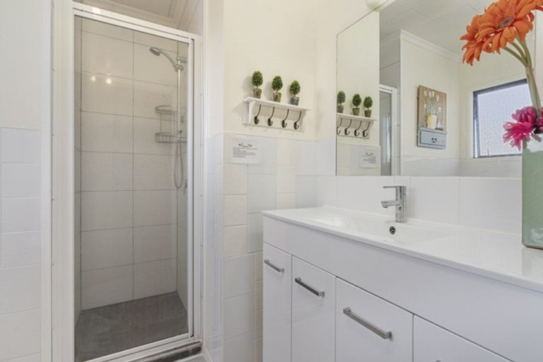 Photo of property in 142 Parklands Avenue, Bell Block, New Plymouth, 4312