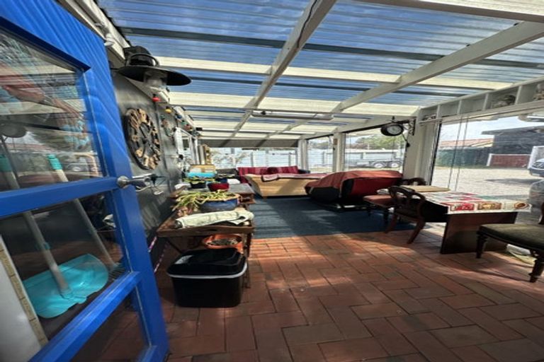 Photo of property in 59 Patu-kukupa Street, Manaia, 4612