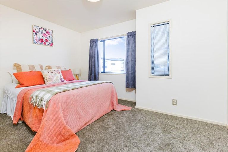 Photo of property in 86/2 Armoy Drive, East Tamaki, Auckland, 2016