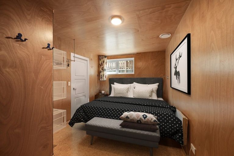 Photo of property in 9 Cameron Place, Fernhill, Queenstown, 9300