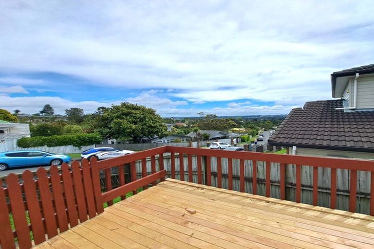 Photo of property in 1/113 Mokoia Road, Birkenhead, Auckland, 0626