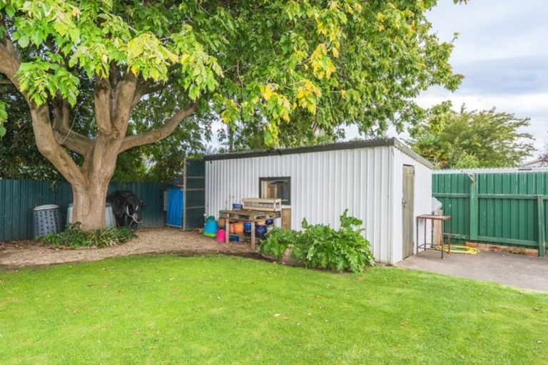 Photo of property in 6 Perham Place, Aramoho, Whanganui, 4500