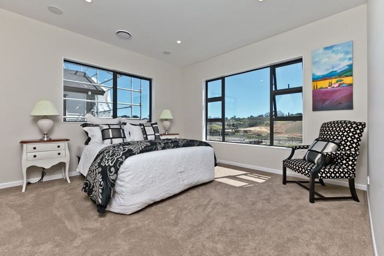 Photo of property in 30 Windlass Street, Long Bay, Auckland, 0630