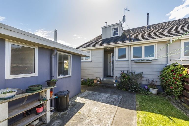 Photo of property in 30a Cargill Avenue, Feilding, 4702