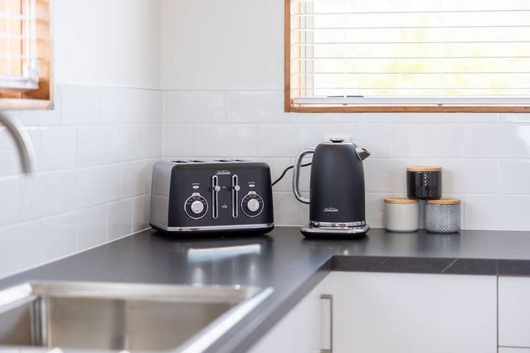 Photo of property in 4/53 Beachville Road, Redcliffs, Christchurch, 8081