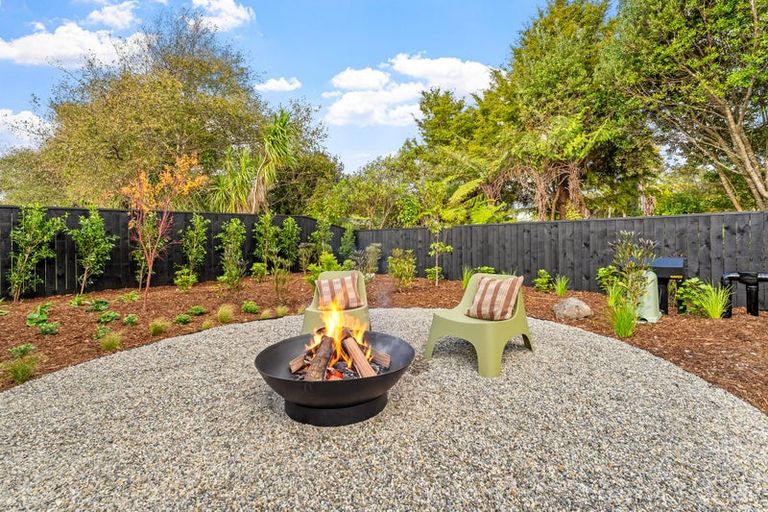Photo of property in 67a Sandpiper Avenue, Point Wells, 0986