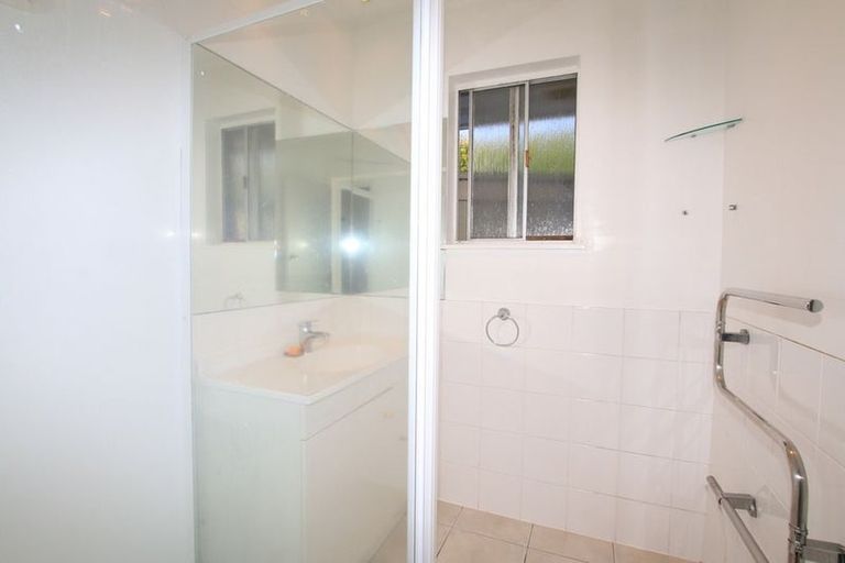 Photo of property in 1/3 Salisbury Road, Birkdale, Auckland, 0626