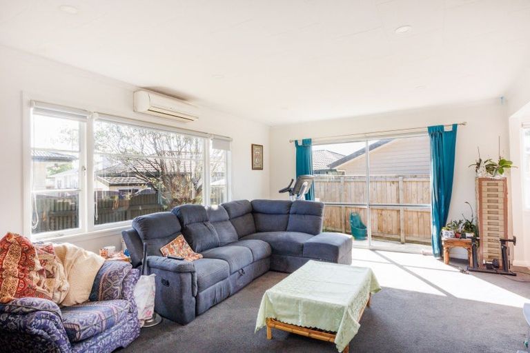 Photo of property in 24 Leeds Street, Milson, Palmerston North, 4414